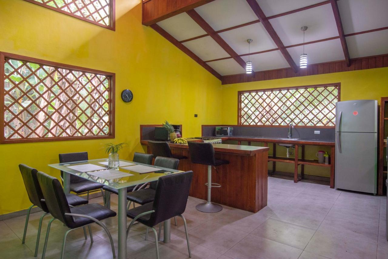 Villa Pina Dorada Dependencia Del Hotel Casa Merlin Puerto Viejo de Talamanca Esterno foto