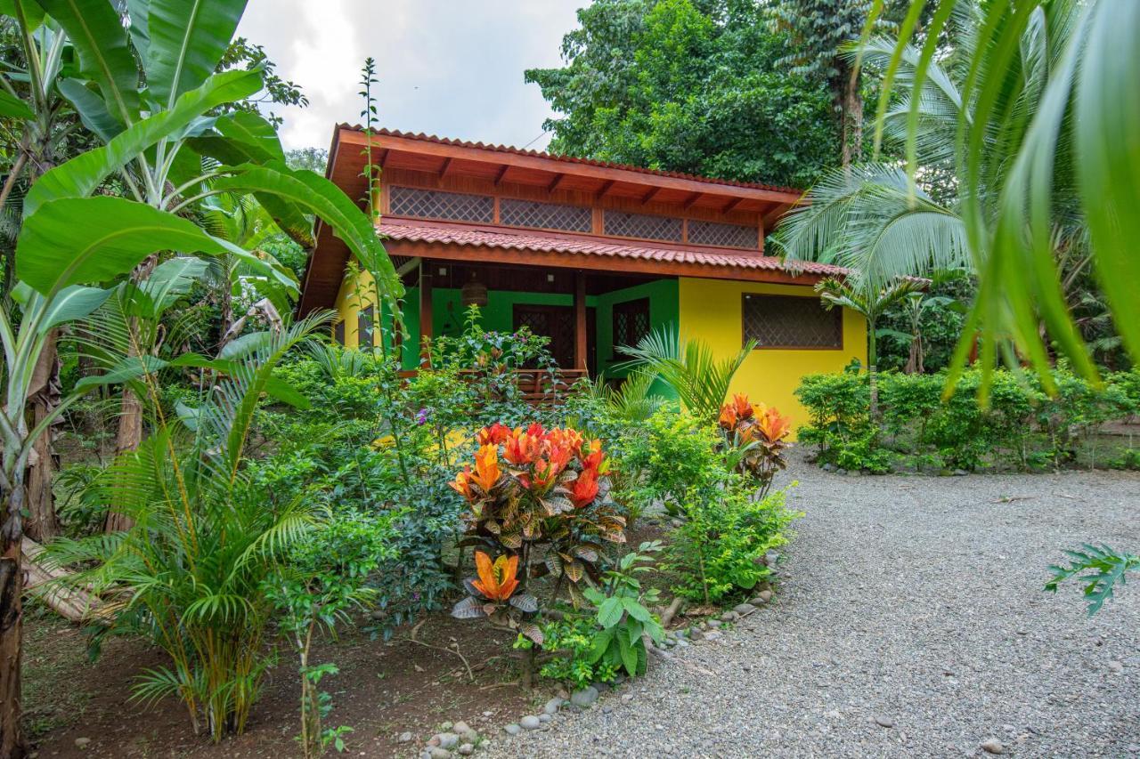 Villa Pina Dorada Dependencia Del Hotel Casa Merlin Puerto Viejo de Talamanca Esterno foto