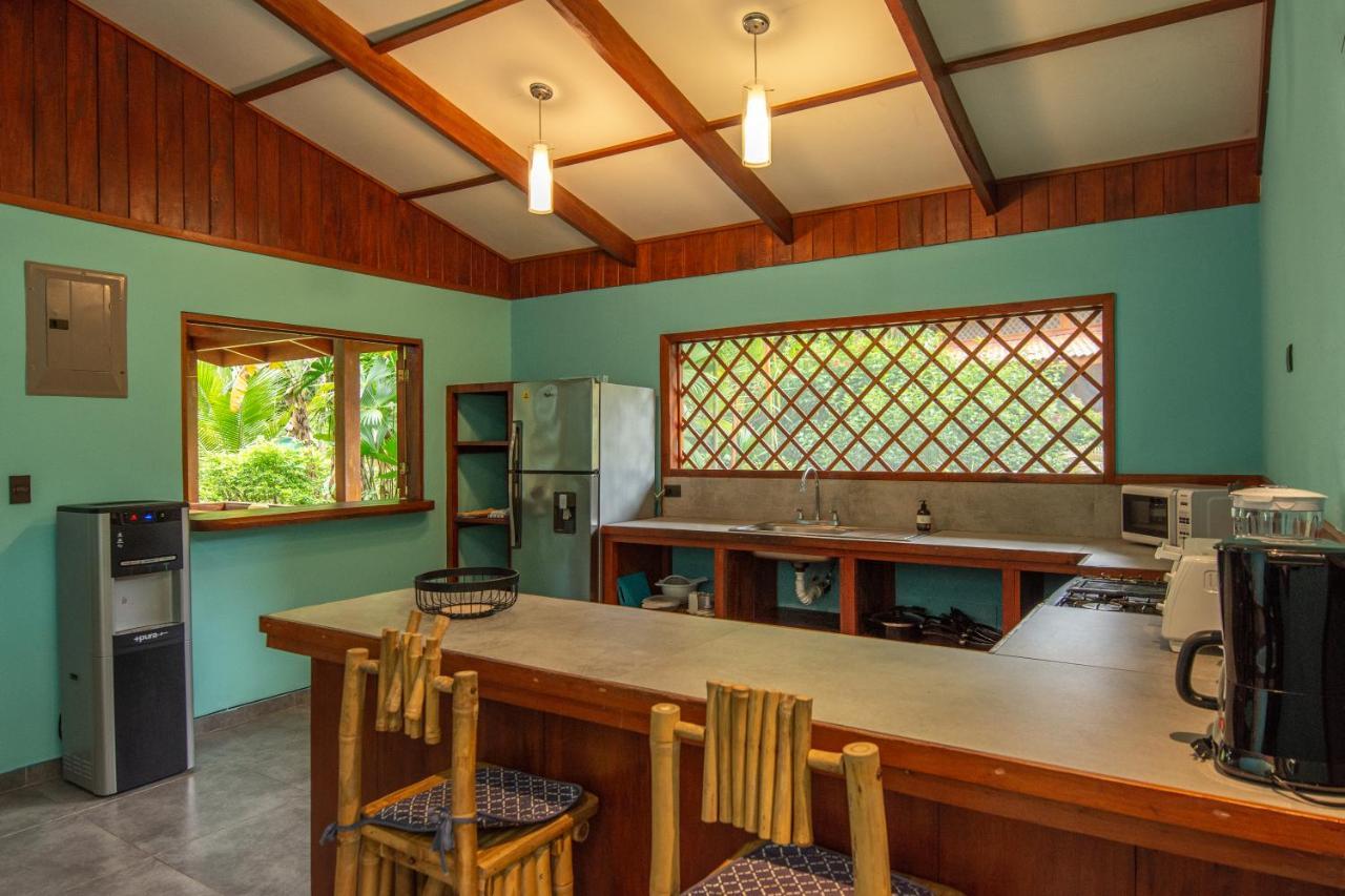 Villa Pina Dorada Dependencia Del Hotel Casa Merlin Puerto Viejo de Talamanca Esterno foto