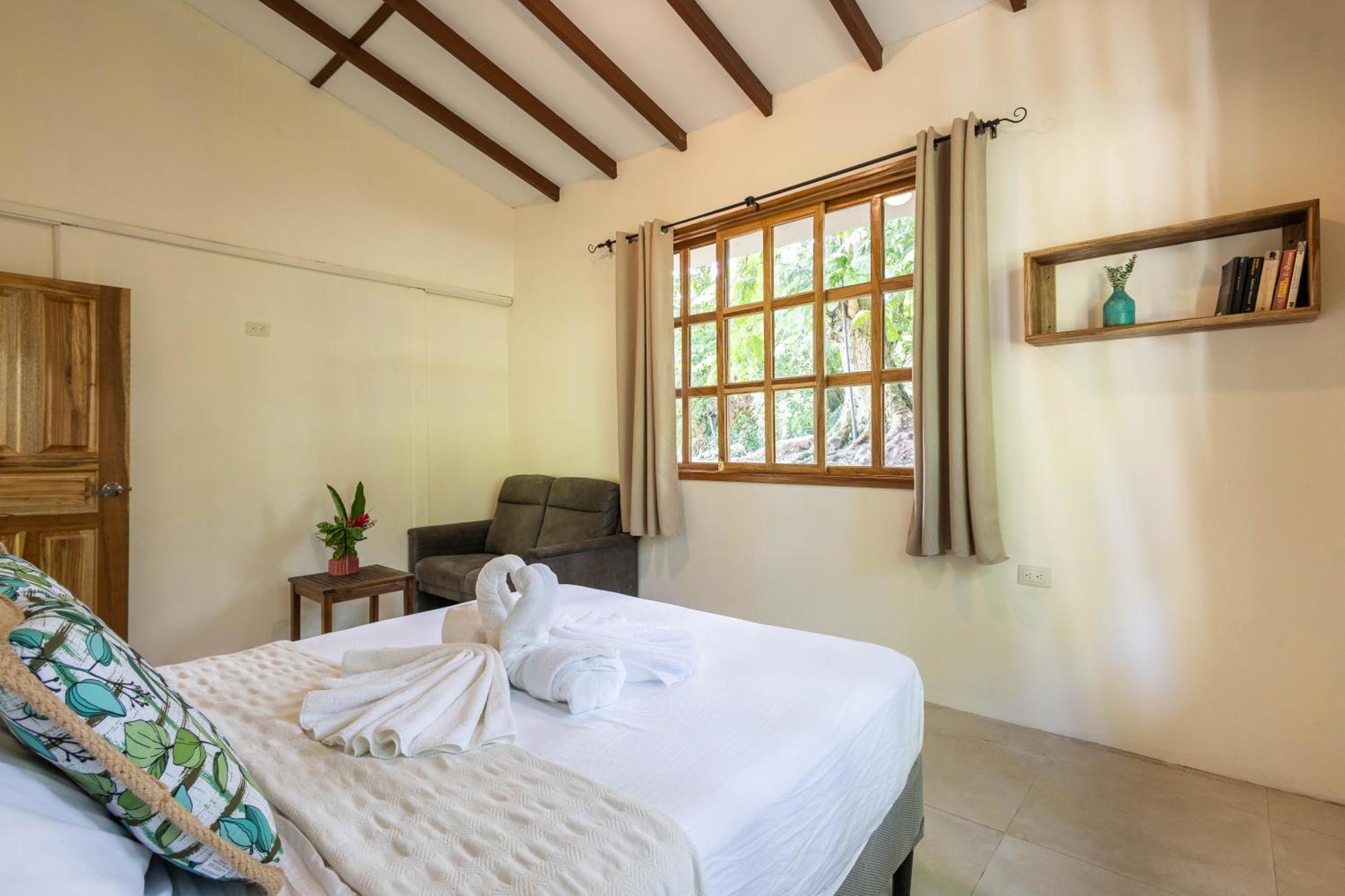 Villa Pina Dorada Dependencia Del Hotel Casa Merlin Puerto Viejo de Talamanca Esterno foto