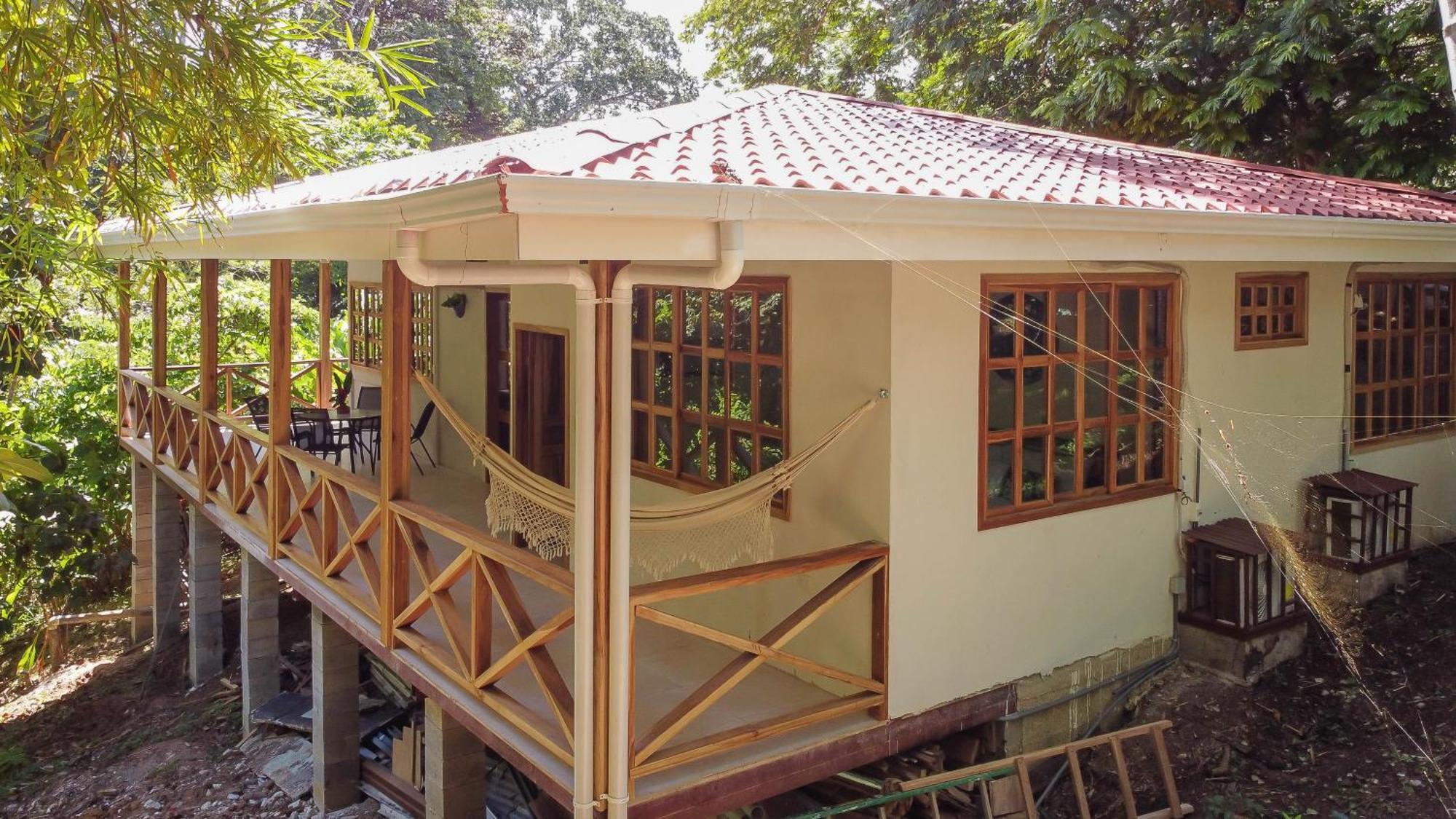 Villa Pina Dorada Dependencia Del Hotel Casa Merlin Puerto Viejo de Talamanca Esterno foto
