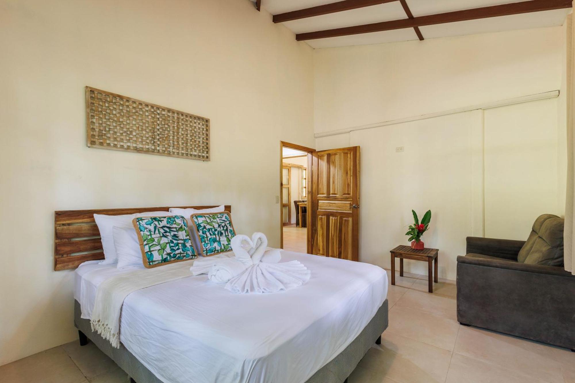 Villa Pina Dorada Dependencia Del Hotel Casa Merlin Puerto Viejo de Talamanca Esterno foto
