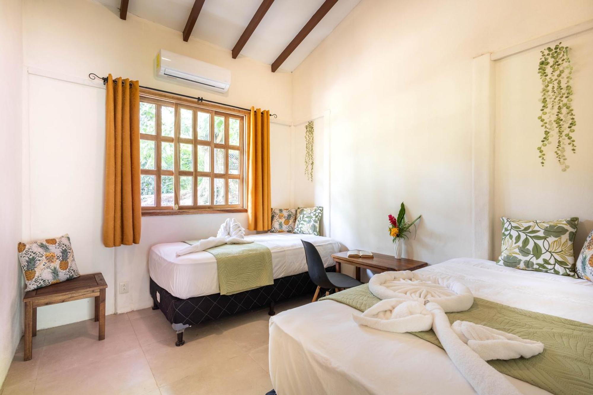 Villa Pina Dorada Dependencia Del Hotel Casa Merlin Puerto Viejo de Talamanca Esterno foto